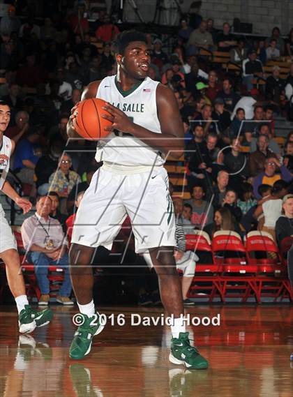Thumbnail 1 in Centennial vs. De La Salle (Nike Extravaganza) photogallery.
