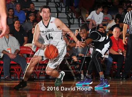 Thumbnail 1 in Centennial vs. De La Salle (Nike Extravaganza) photogallery.