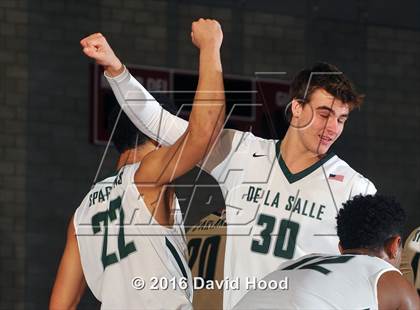 Thumbnail 1 in Centennial vs. De La Salle (Nike Extravaganza) photogallery.