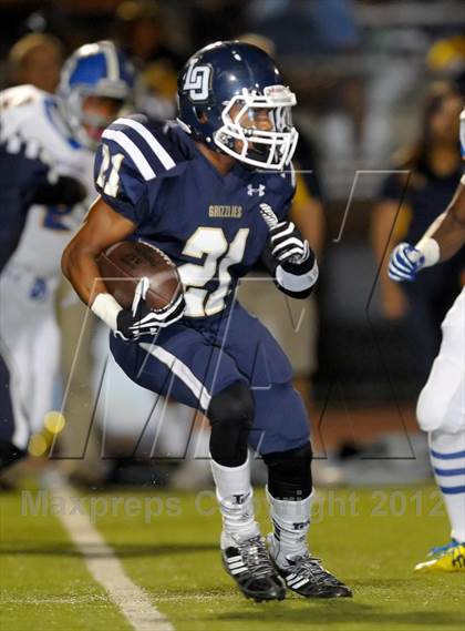 Thumbnail 1 in Charter Oak @ Los Osos photogallery.