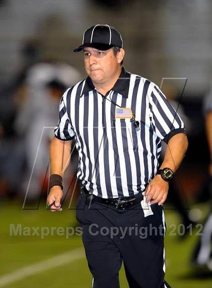 Thumbnail 1 in Charter Oak @ Los Osos photogallery.