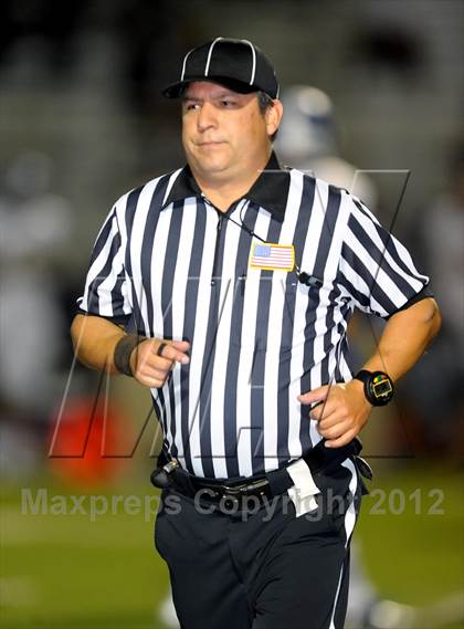 Thumbnail 2 in Charter Oak @ Los Osos photogallery.