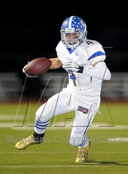 Thumbnail 1 in Charter Oak @ Los Osos photogallery.