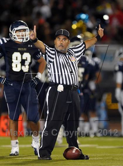 Thumbnail 3 in Charter Oak @ Los Osos photogallery.