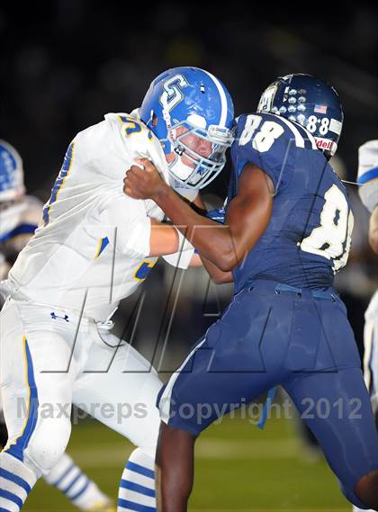 Thumbnail 1 in Charter Oak @ Los Osos photogallery.