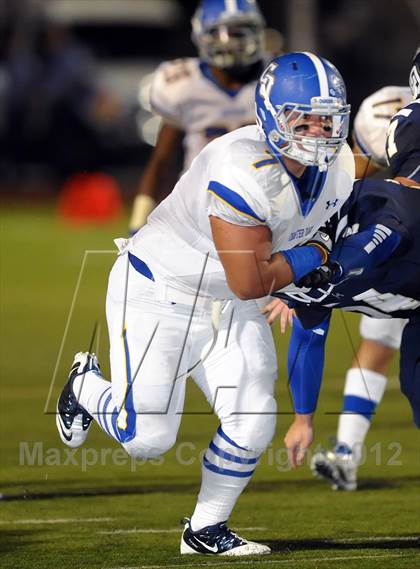 Thumbnail 3 in Charter Oak @ Los Osos photogallery.