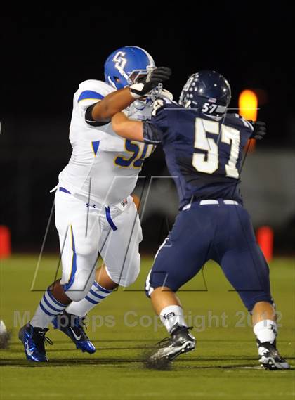Thumbnail 2 in Charter Oak @ Los Osos photogallery.