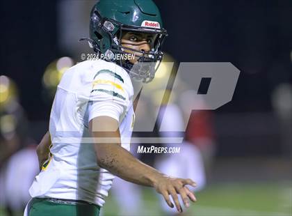 Thumbnail 1 in Pinecrest vs Apex (Moore County Kick-Off Classic) photogallery.