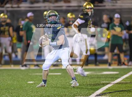 Thumbnail 2 in Pinecrest vs Apex (Moore County Kick-Off Classic) photogallery.