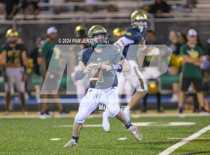 Thumbnail 3 in Pinecrest vs Apex (Moore County Kick-Off Classic) photogallery.