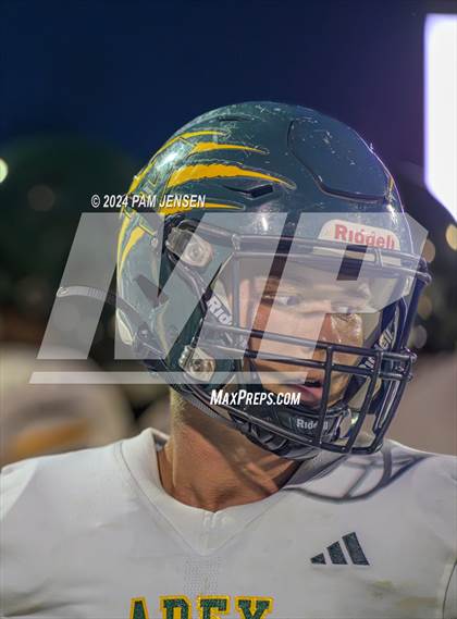 Thumbnail 1 in Pinecrest vs Apex (Moore County Kick-Off Classic) photogallery.