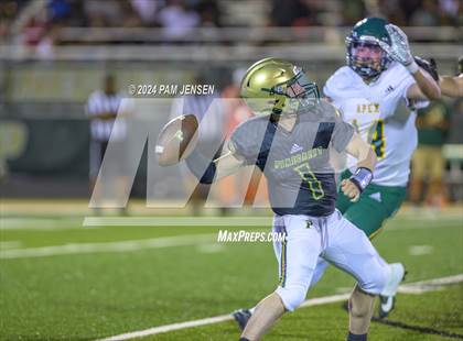Thumbnail 3 in Pinecrest vs Apex (Moore County Kick-Off Classic) photogallery.