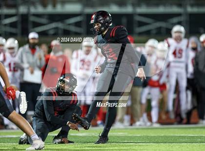 Thumbnail 3 in Nixa vs Lee's Summit North (MSHSAA Class 6 Quarterfinal) photogallery.