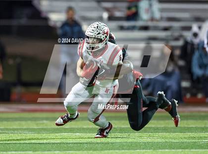 Thumbnail 3 in Nixa vs Lee's Summit North (MSHSAA Class 6 Quarterfinal) photogallery.