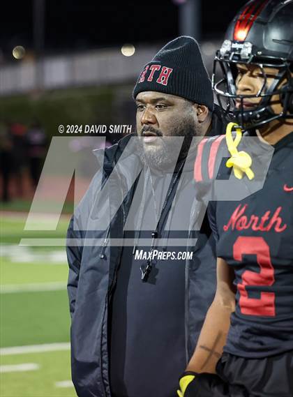 Thumbnail 3 in Nixa vs Lee's Summit North (MSHSAA Class 6 Quarterfinal) photogallery.