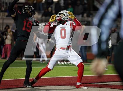 Thumbnail 2 in Nixa vs Lee's Summit North (MSHSAA Class 6 Quarterfinal) photogallery.