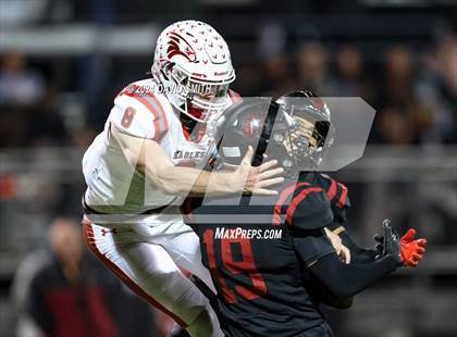 Thumbnail 2 in Nixa vs Lee's Summit North (MSHSAA Class 6 Quarterfinal) photogallery.