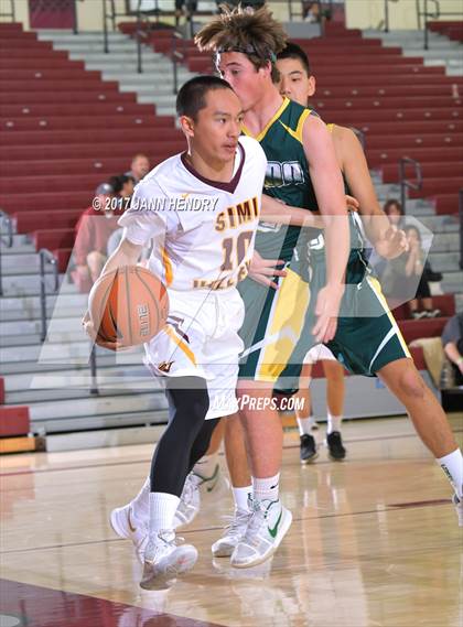 Thumbnail 3 in Edison vs. Simi Valley (Rancho Mirage Holiday Invitational) photogallery.