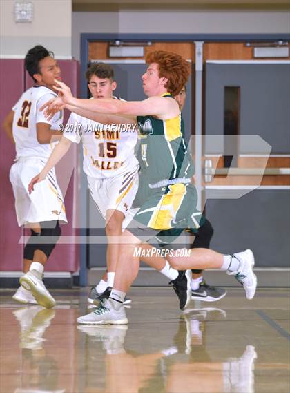 Thumbnail 1 in Edison vs. Simi Valley (Rancho Mirage Holiday Invitational) photogallery.