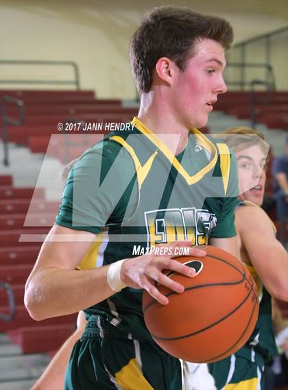 Thumbnail 1 in Edison vs. Simi Valley (Rancho Mirage Holiday Invitational) photogallery.