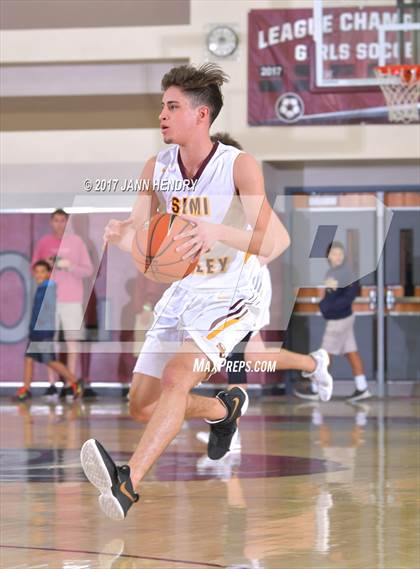 Thumbnail 2 in Edison vs. Simi Valley (Rancho Mirage Holiday Invitational) photogallery.