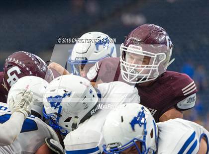 Thumbnail 3 in Friendswood vs. Cinco Ranch (UIL 6A Regional Playoff) photogallery.