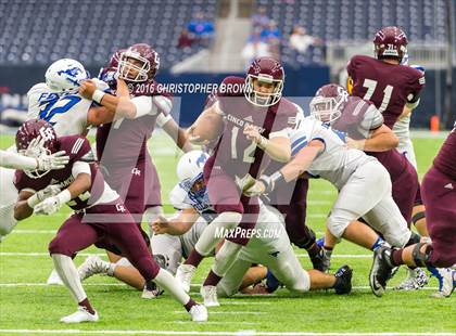 Thumbnail 1 in Friendswood vs. Cinco Ranch (UIL 6A Regional Playoff) photogallery.