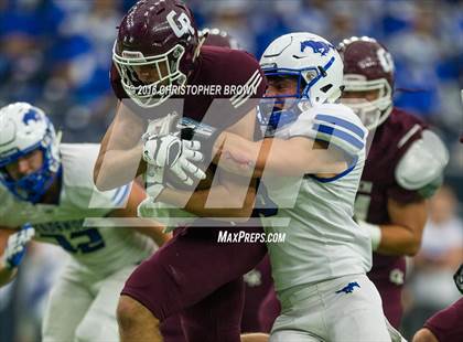 Thumbnail 1 in Friendswood vs. Cinco Ranch (UIL 6A Regional Playoff) photogallery.