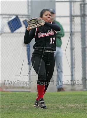 Thumbnail 2 in Lawndale vs. Notre Dame Academy photogallery.