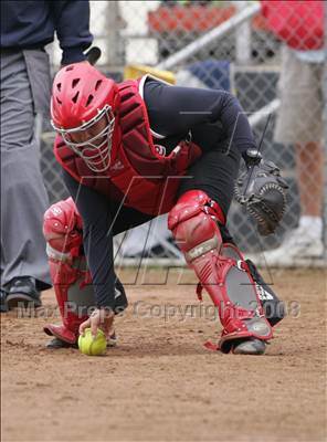 Thumbnail 2 in Lawndale vs. Notre Dame Academy photogallery.