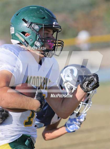 Thumbnail 2 in Moorpark @ Camarillo photogallery.