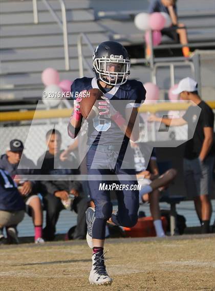 Thumbnail 2 in Moorpark @ Camarillo photogallery.