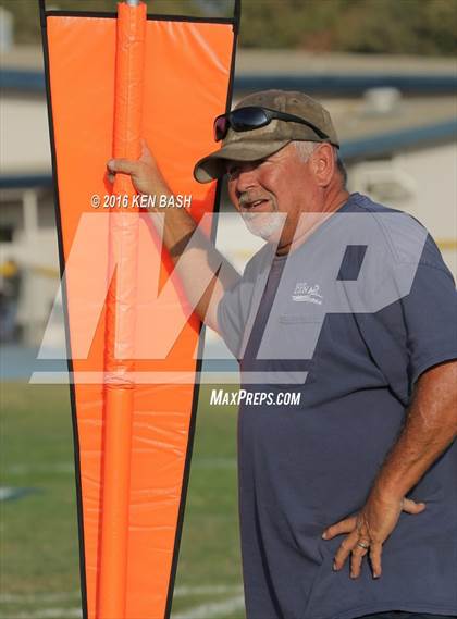 Thumbnail 1 in Moorpark @ Camarillo photogallery.