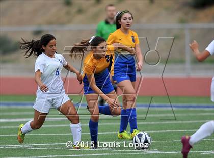Thumbnail 3 in Charter Oak @ Diamond Ranch photogallery.