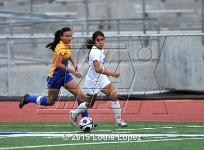 Thumbnail 2 in Charter Oak @ Diamond Ranch photogallery.