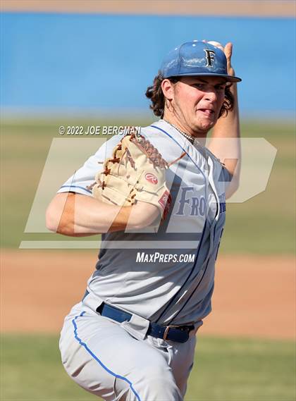 Thumbnail 3 in Frontier @ Bakersfield photogallery.