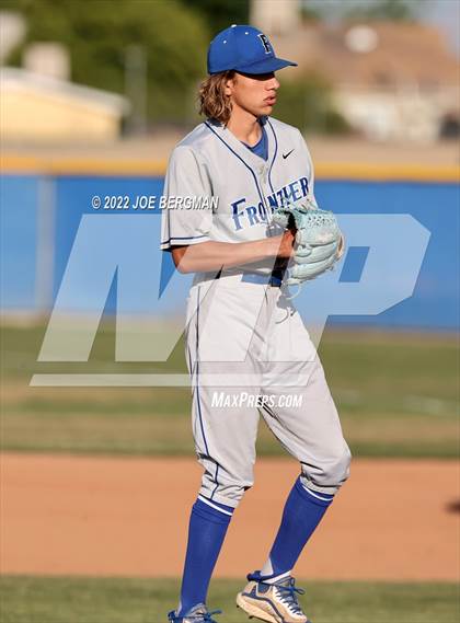 Thumbnail 1 in Frontier @ Bakersfield photogallery.