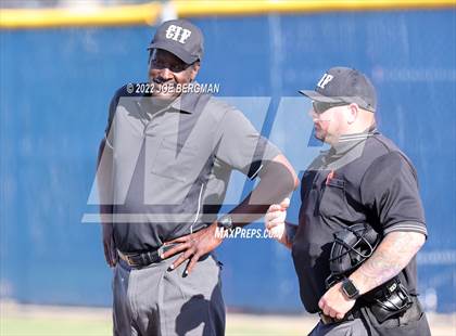 Thumbnail 3 in Frontier @ Bakersfield photogallery.