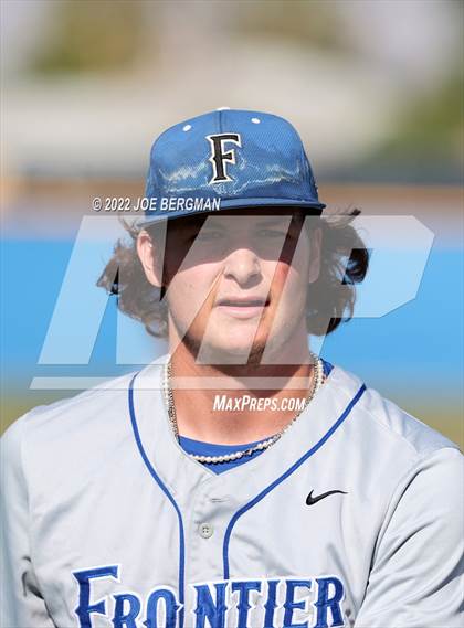 Thumbnail 3 in Frontier @ Bakersfield photogallery.