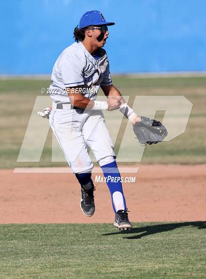 Thumbnail 2 in Frontier @ Bakersfield photogallery.