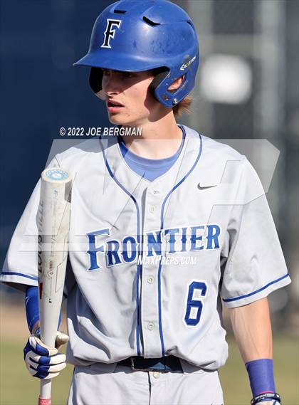 Thumbnail 1 in Frontier @ Bakersfield photogallery.