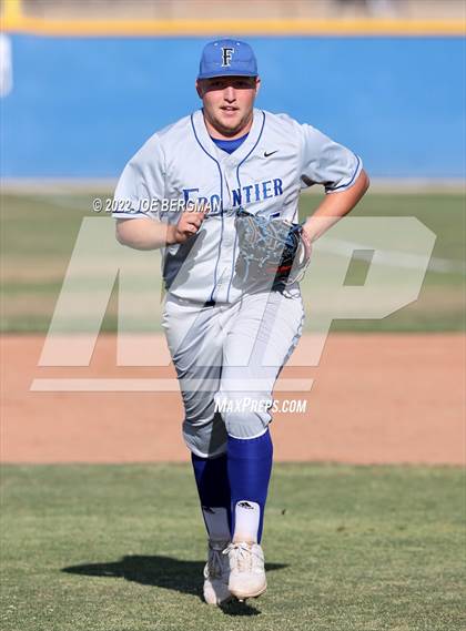 Thumbnail 3 in Frontier @ Bakersfield photogallery.