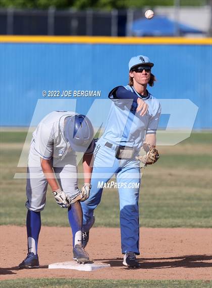 Thumbnail 1 in Frontier @ Bakersfield photogallery.