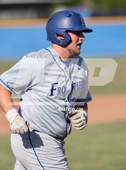 Thumbnail 3 in Frontier @ Bakersfield photogallery.