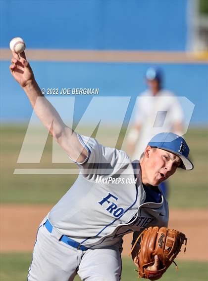 Thumbnail 3 in Frontier @ Bakersfield photogallery.