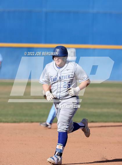 Thumbnail 3 in Frontier @ Bakersfield photogallery.