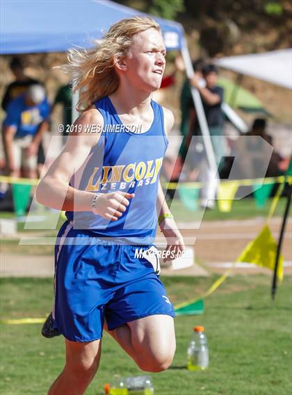 Thumbnail 1 in FVL Championships (1600 Meter)  photogallery.