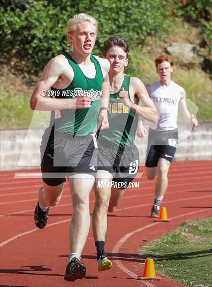Thumbnail 2 in FVL Championships (1600 Meter)  photogallery.