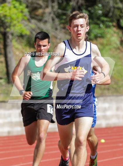 Thumbnail 1 in FVL Championships (1600 Meter)  photogallery.
