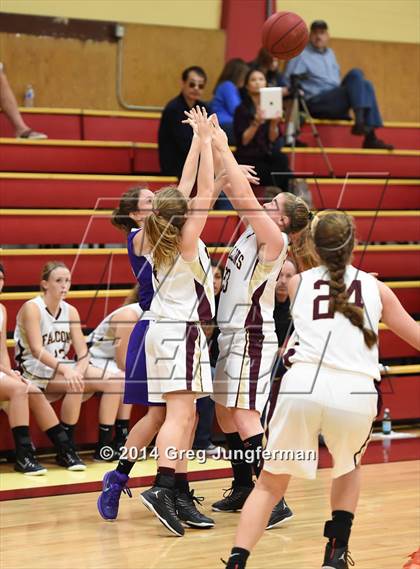 Thumbnail 2 in Scotts Valley vs. Piedmont (Cardinal Newman Classic) photogallery.